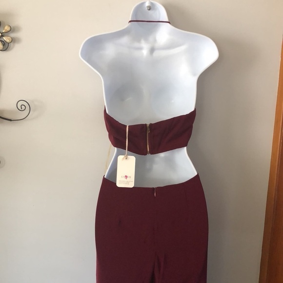 NEW L’Atiste by Amy Burgundy Wide Leg Jumpsuit Cutouts Halter Fully Lined Size S - Picture 9 of 16